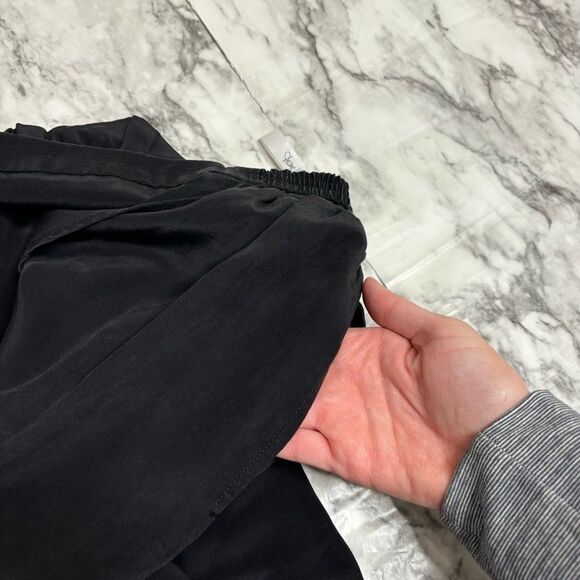 DIANE von FURSTENBERG 100% Silk black white paisley print skirt size medium midi - Picture 8 of 8